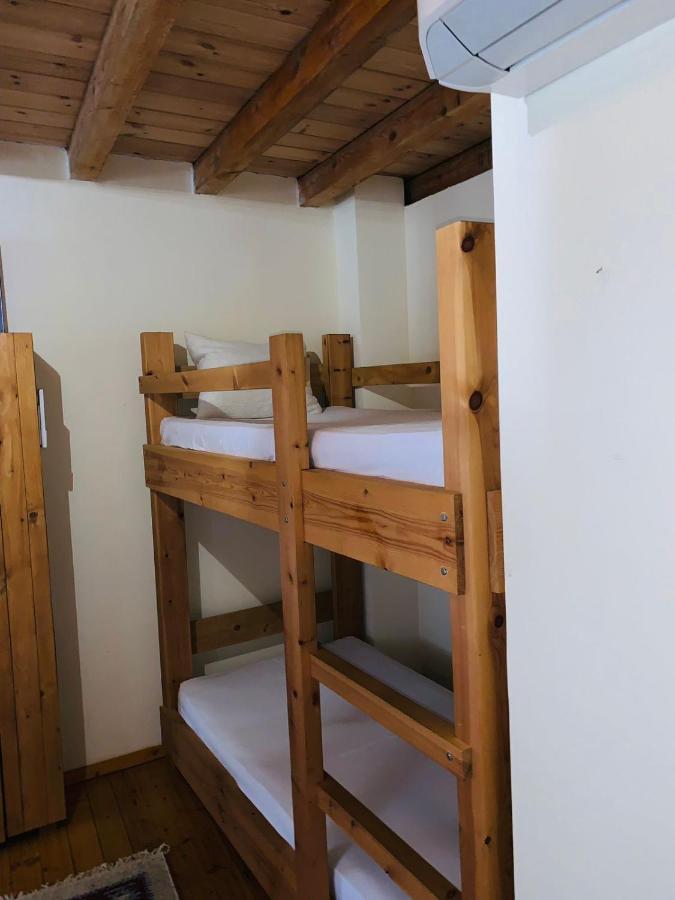 And Val-mar Hostel *