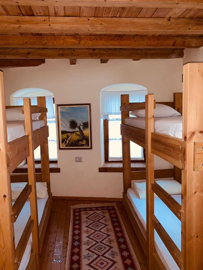 And Val-mar Hostel *