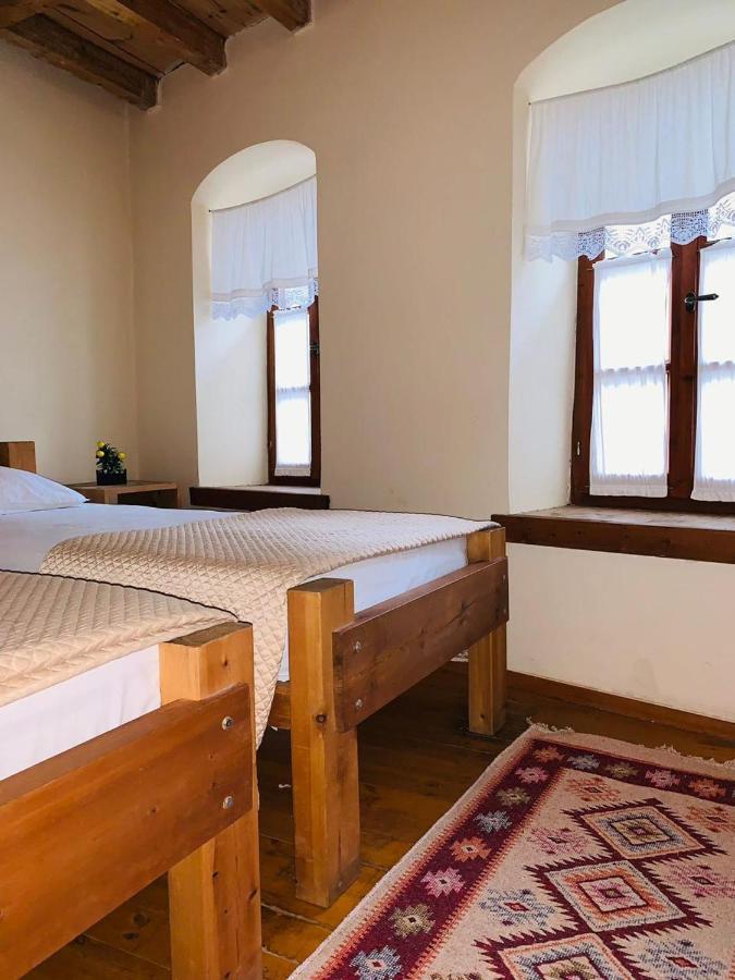 And Val-mar Hostel